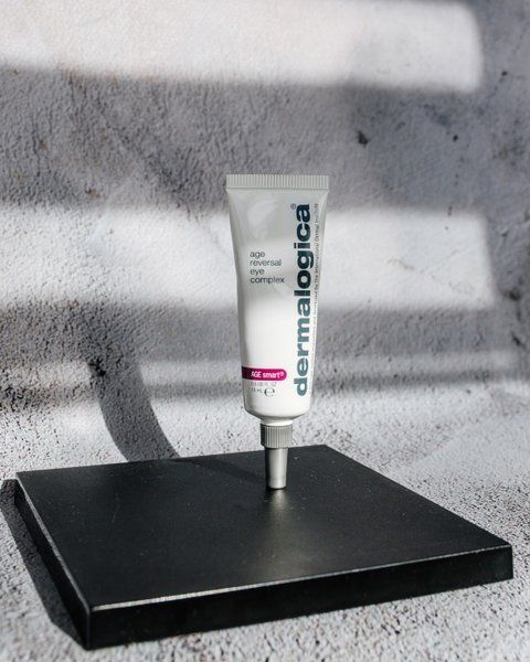 Потужний антивіковий крем з ретинолом для шкіри навколо очей Dermalogica Age Reversal Eye Complex 15 ml 000629 фото