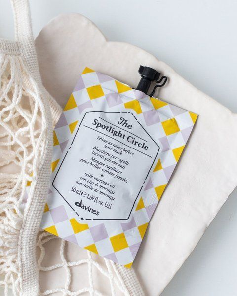 Маска для экстраблеска волос Davines The Spotlight Circle 50 ml 002336 фото