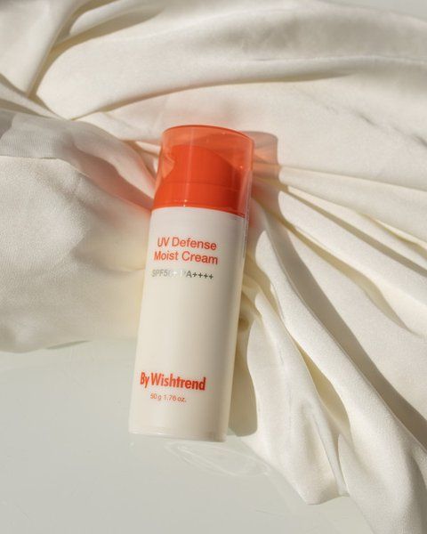 Зволожувальний сонцезахисний крем із пантенолом Wishtrend UV Defense Moist Cream SPF 50+ PA++++ 50 g 002242 фото