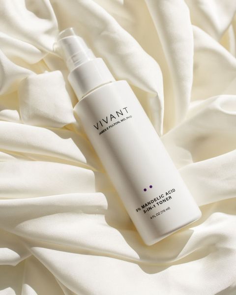 Тонер з 9% мигдальною кислотою Vivant 9% Mandelic Acid 3-in-1 Toner 115 ml 001709 фото