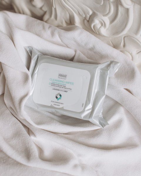 М'які очищуючі серветки із заспокійливим ефектом Obagi Medical SUZAN OBAGI MD Cleansing Wipes 25 pcs 001252 фото