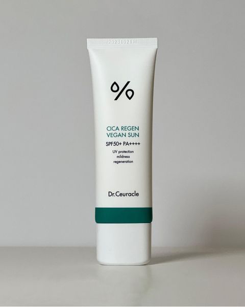 Легкий сонцезахисний крем Dr. Ceuracle Cica Regen Vegan Sun SPF 50+ PA++++ 50 ml 003366 фото