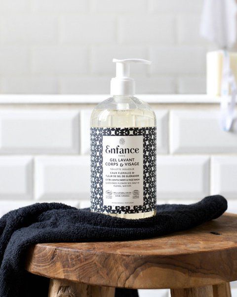 Дитячий очищувальний гель для обличчя та тіла Enfance Paris Gel Lavant Corps & Visage 500 ml 003097 фото
