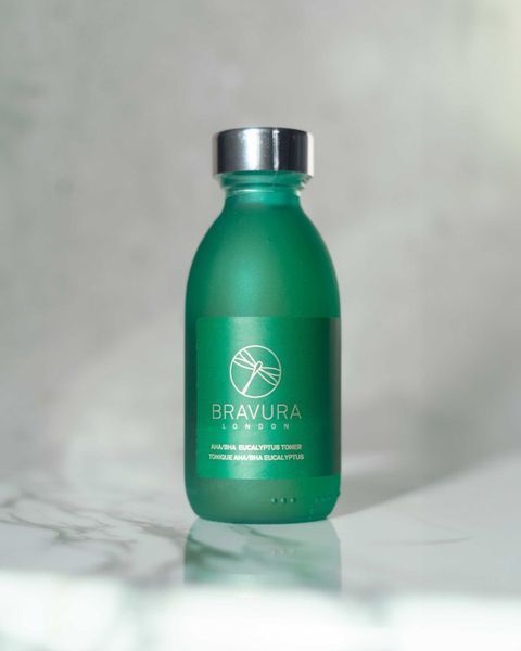 Мультикислотный тонер Bravura London Detoxifying Eucalyptus Astringent Toner 15% AHA/BHA 150 ml 000033 фото