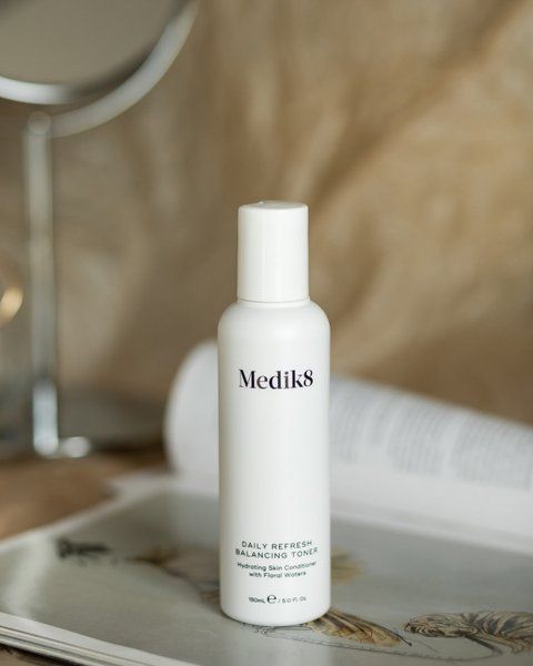 Зволожувальний та балансуючий тонер Medik8 Daily Refresh Balancing Toner 150 ml 001747 фото
