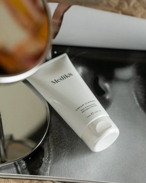 Кремовий очисник Medik8 Cream Cleanse 175 ml 001748 фото