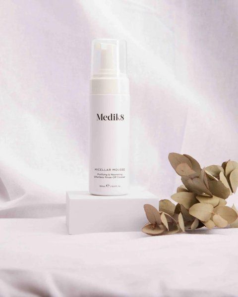 Міцелярний мус Medik8 Micellar Mousse 150 ml 003617 фото