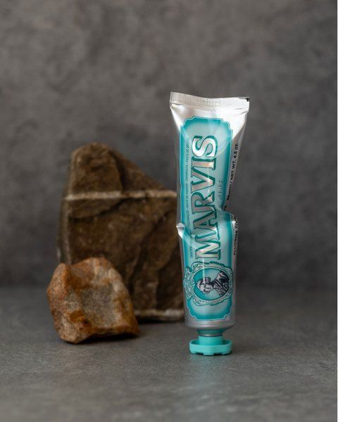 Зубная паста со свежими мятными и согревающими анисовыми нотками Marvis Anise Mint Toothpaste 85 ml 001016 фото