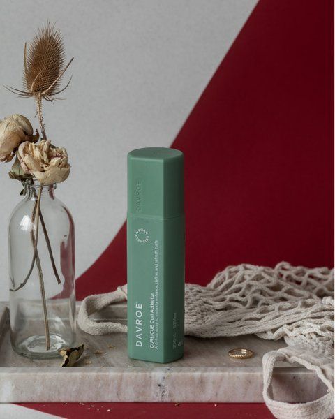 Спрей-активатор для волнистых и вьющихся волос Davroe Curlicue Curl Activator 200 ml 002480 фото